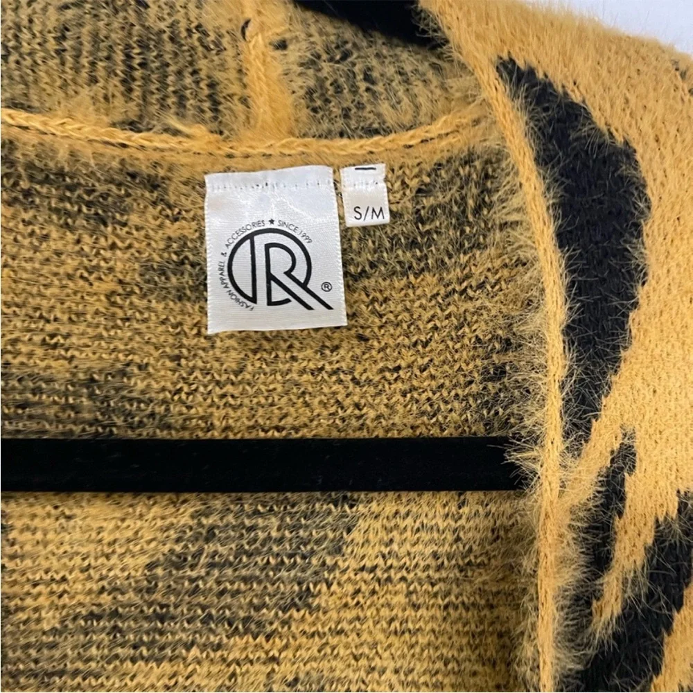 Fuzzy yellow leopard cardigan. Brand new without tags. Size S/M, but oversized. - Picture 2 of 3